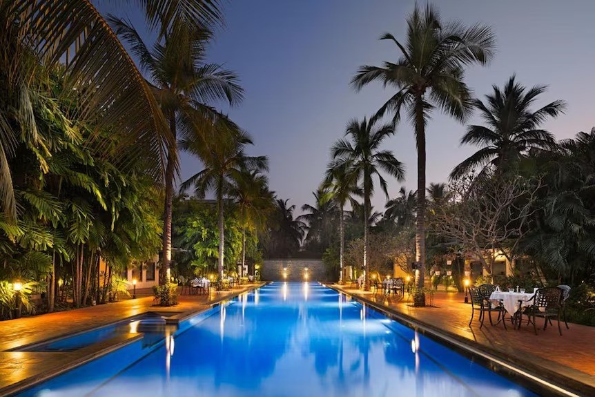 Sunray Resorts — Pool